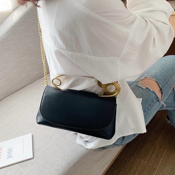 New!!! Safety Pin Clutch / Crossbody - Picture 3 of 6
